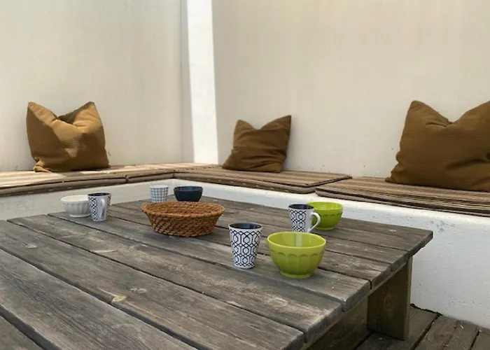 Les Elfes 150 M De La Villa *